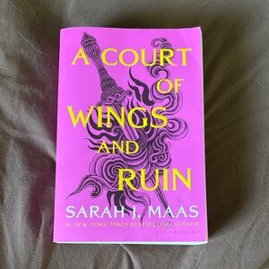 A Court of Wings and Ruin